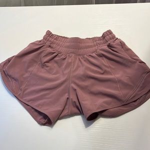 Size 0, lululemon hotty hots